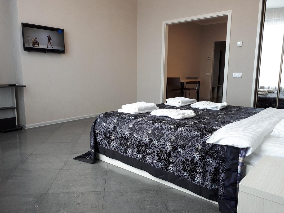 Iris Apartments Одеса Екстер'єр фото