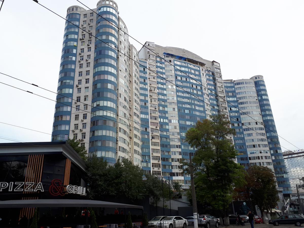 Iris Apartments Одеса Екстер'єр фото